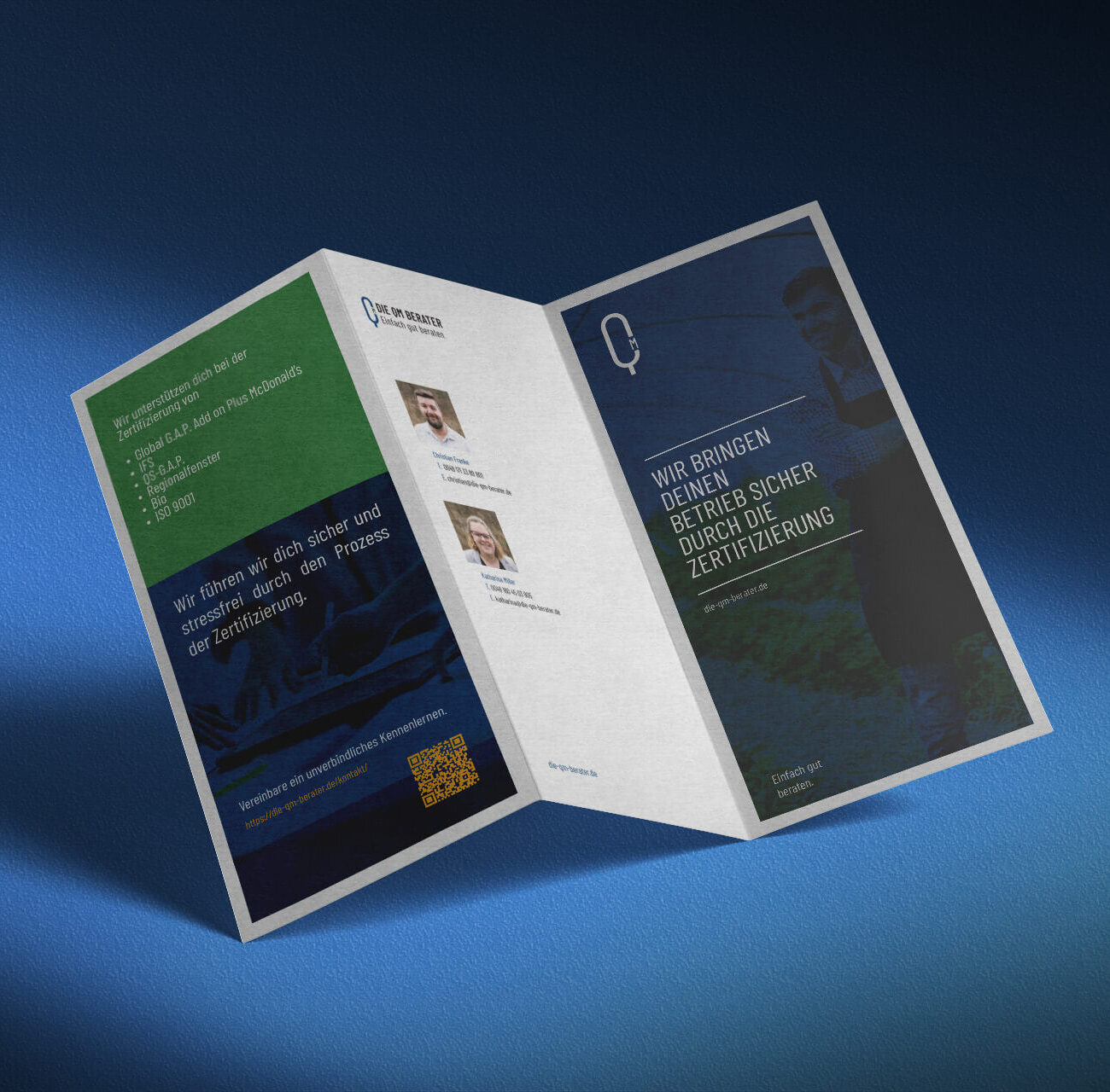 Die QM Berater Flyer Mockup Brand- und Webdesign NOVA AND BOW Yvonne Homann Isernhagen Hannover